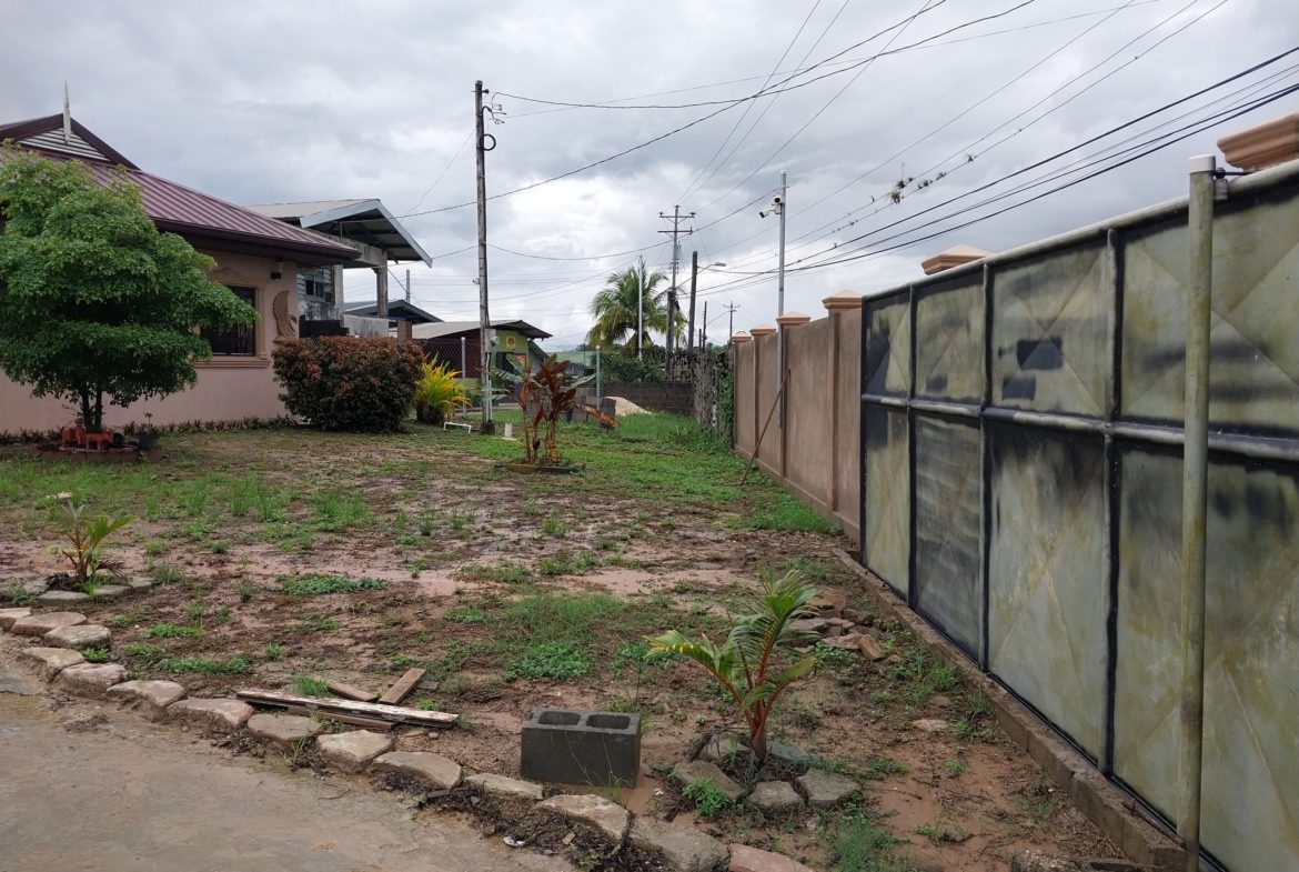 House for Sale in Las Lomas Trinidad Real Estate