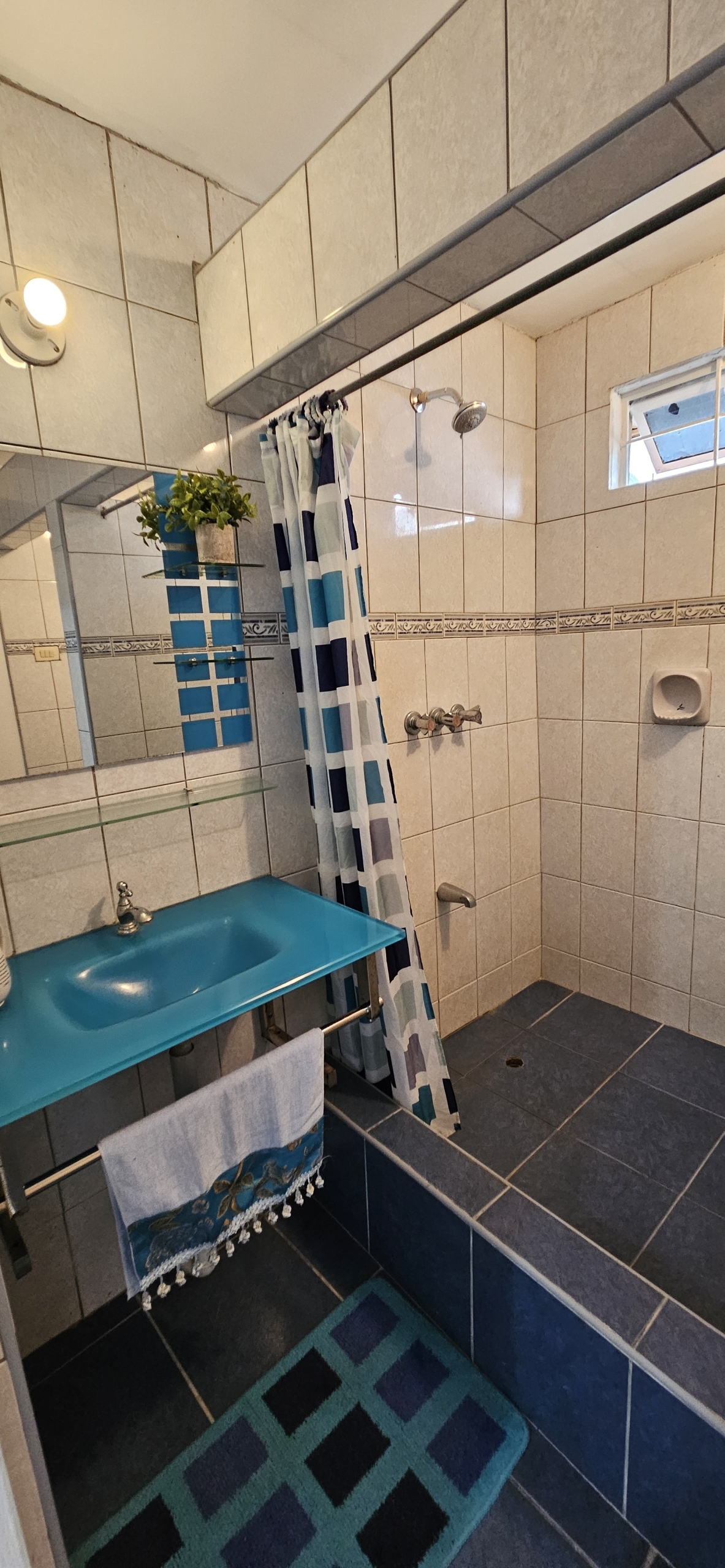 scaled 1001549422 scaled 1001549422