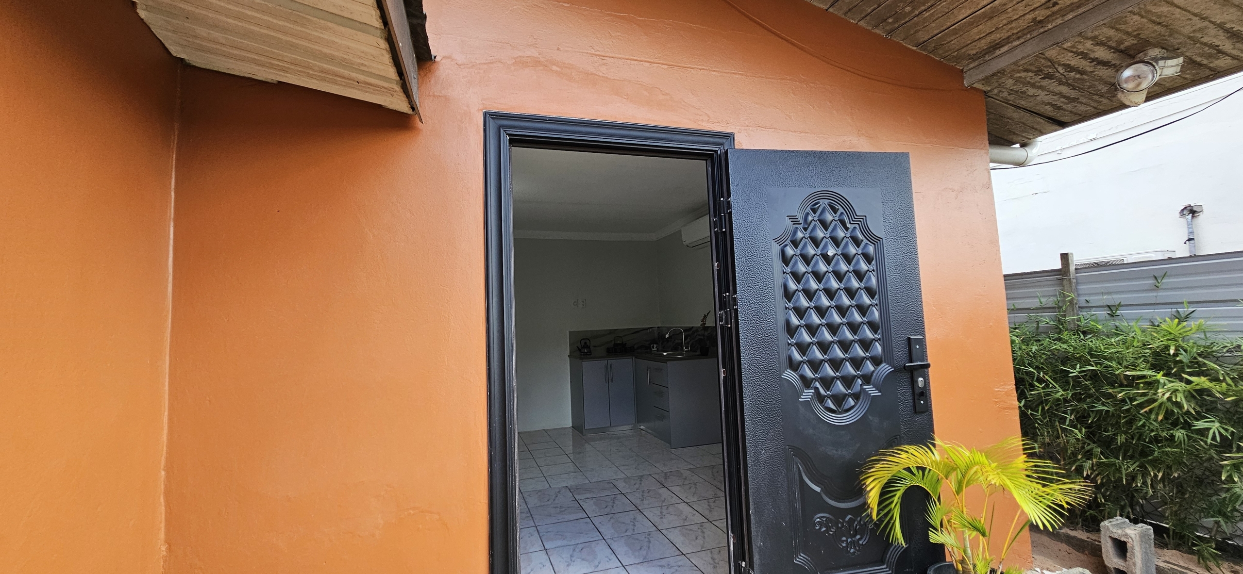 scaled 1001549423 scaled 1001549423