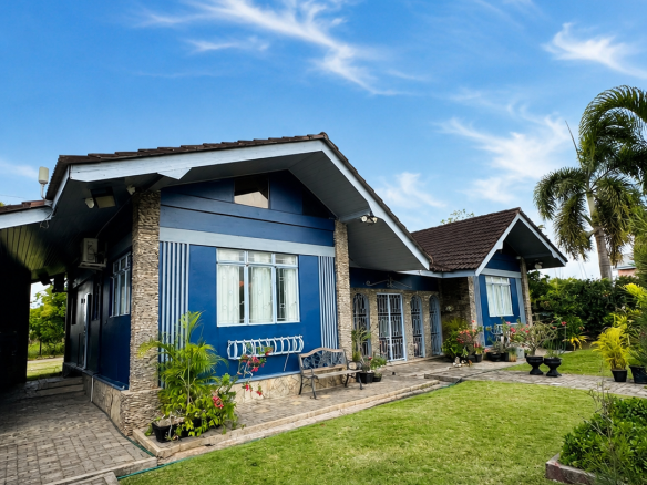 01 trincity home main exterior
