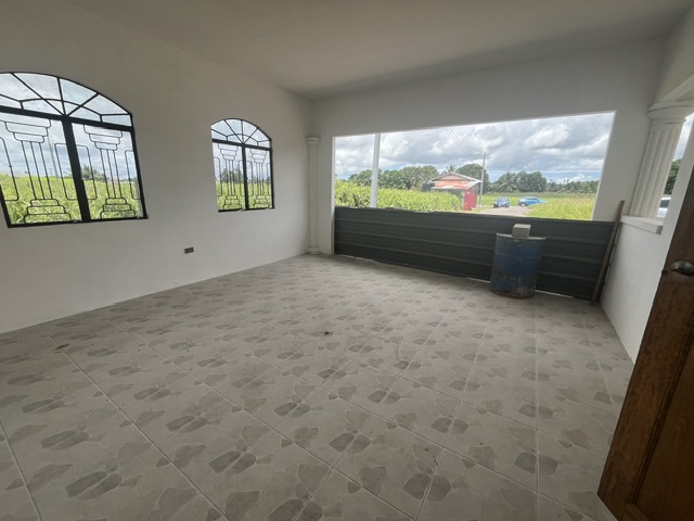 penal house covered parking
