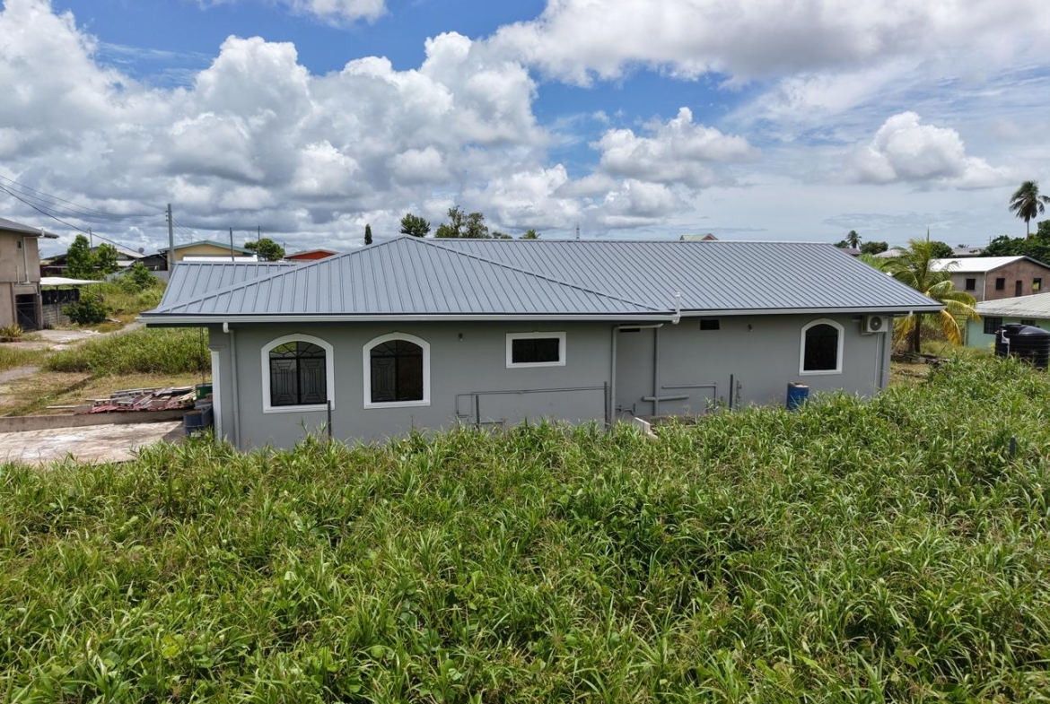 penal house side view
