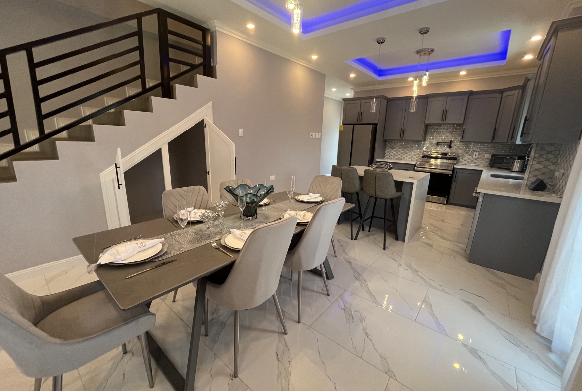utopia dining area